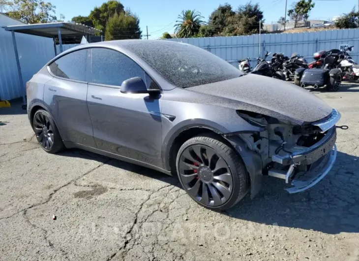 TESLA MODEL Y 2022 vin 7SAYGDEF7NF553856 from auto auction Copart