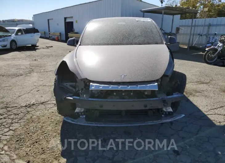 TESLA MODEL Y 2022 vin 7SAYGDEF7NF553856 from auto auction Copart