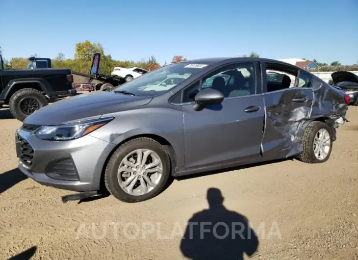 CHEVROLET CRUZE LT 2019 vin 1G1BE5SM8K7131283 from auto auction Copart