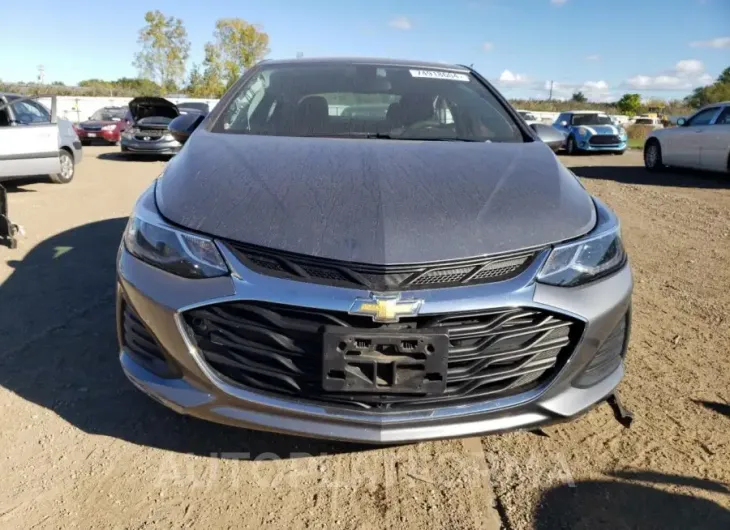 CHEVROLET CRUZE LT 2019 vin 1G1BE5SM8K7131283 from auto auction Copart