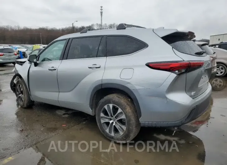 TOYOTA HIGHLANDER 2022 vin 5TDGZRBH5NS240080 from auto auction Copart