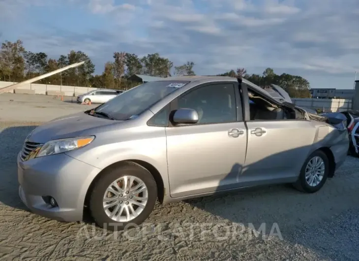 TOYOTA SIENNA XLE 2016 vin 5TDYK3DC1GS704329 from auto auction Copart