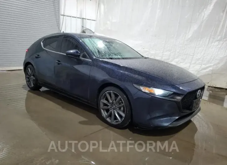 MAZDA 3 PREFERRE 2019 vin JM1BPAMM4K1135616 from auto auction Copart