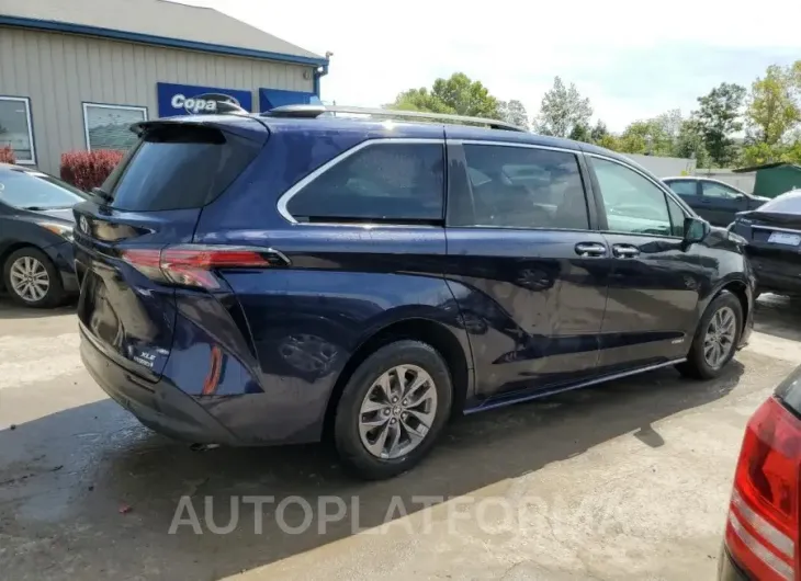 TOYOTA SIENNA XLE 2021 vin 5TDJSKFC6MS022471 from auto auction Copart