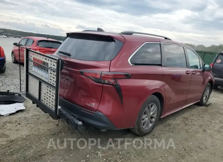 TOYOTA SIENNA LE 2022 vin 5TDKRKEC6NS129698 from auto auction Copart