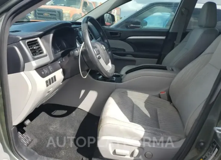 TOYOTA HIGHLANDER 2018 vin 5TDZZRFH1JS252482 from auto auction Copart