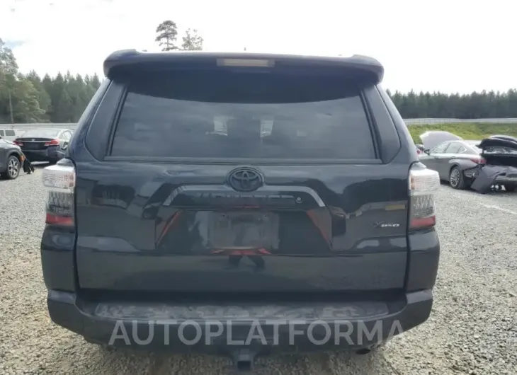 TOYOTA 4RUNNER SR 2019 vin JTEZU5JR7K5211543 from auto auction Copart