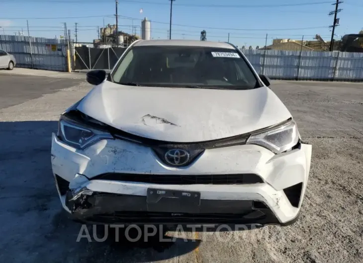 TOYOTA RAV4 LE 2018 vin JTMZFREV0JJ211984 from auto auction Copart