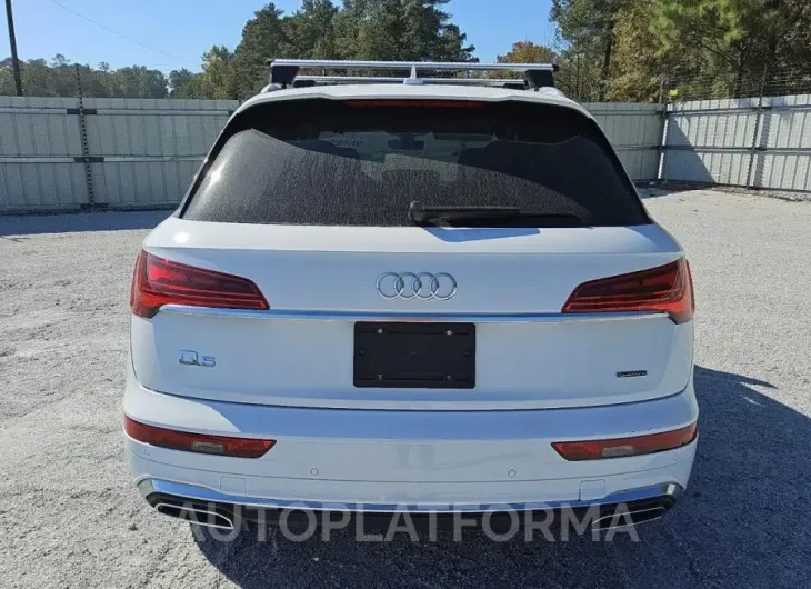 AUDI Q5 PREMIUM 2024 vin WA1EAAFY5R2131698 from auto auction Copart