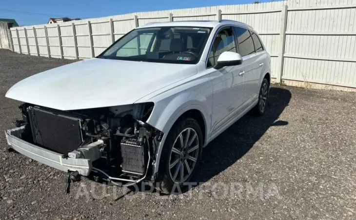 AUDI Q7 PREMIUM 2018 vin WA1LAAF77JD033599 from auto auction Copart