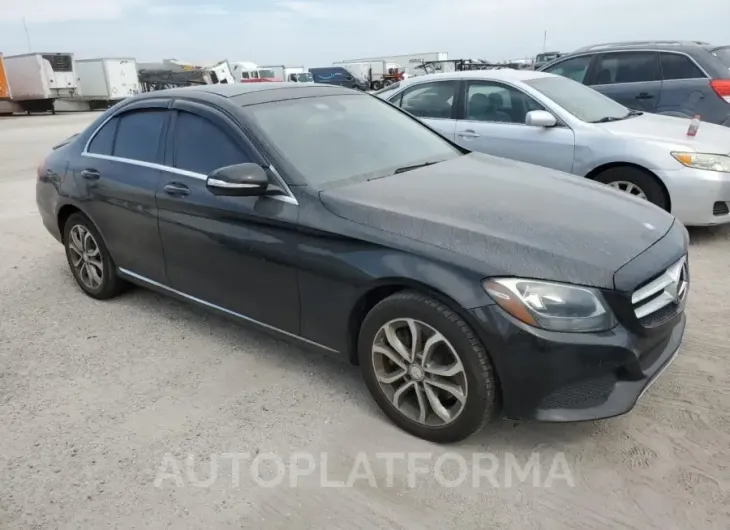 MERCEDES-BENZ C 300 4MAT 2015 vin 55SWF4KBXFU026371 from auto auction Copart