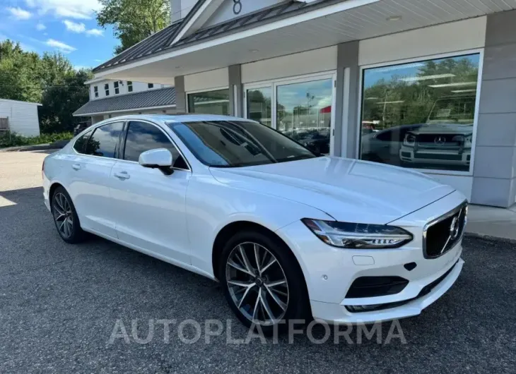 VOLVO S90 T6 MOM 2017 vin YV1A22MK6H1012112 from auto auction Copart