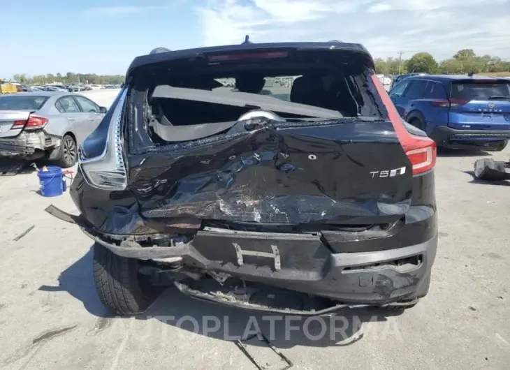 VOLVO XC40 T5 MO 2019 vin YV4162XZ9K2006922 from auto auction Copart