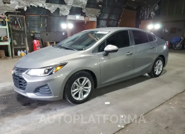 CHEVROLET CRUZE LT 2019 vin 1G1BE5SM3K7126119 from auto auction Copart