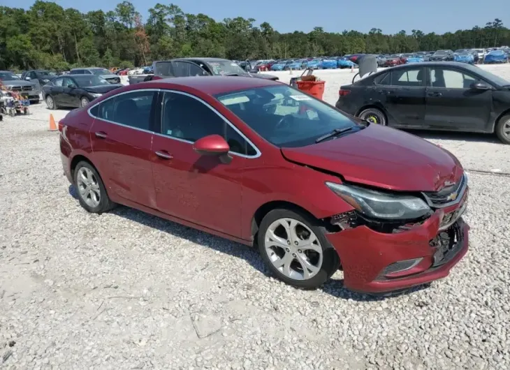 CHEVROLET CRUZE PREM 2018 vin 1G1BF5SM2J7144347 from auto auction Copart