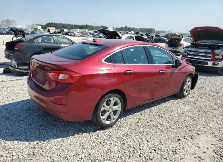 CHEVROLET CRUZE PREM 2018 vin 1G1BF5SM2J7144347 from auto auction Copart