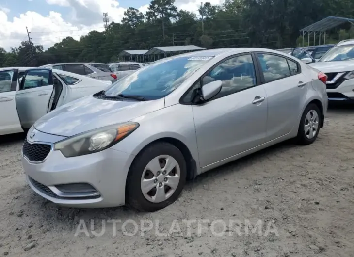 KIA FORTE LX 2015 vin KNAFK4A6XF5270490 from auto auction Copart