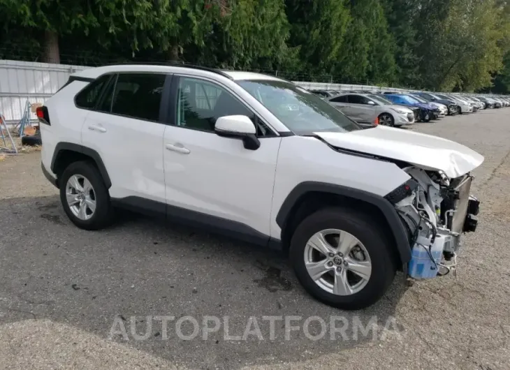 TOYOTA RAV4 XLE 2021 vin 2T3P1RFV6MC190070 from auto auction Copart