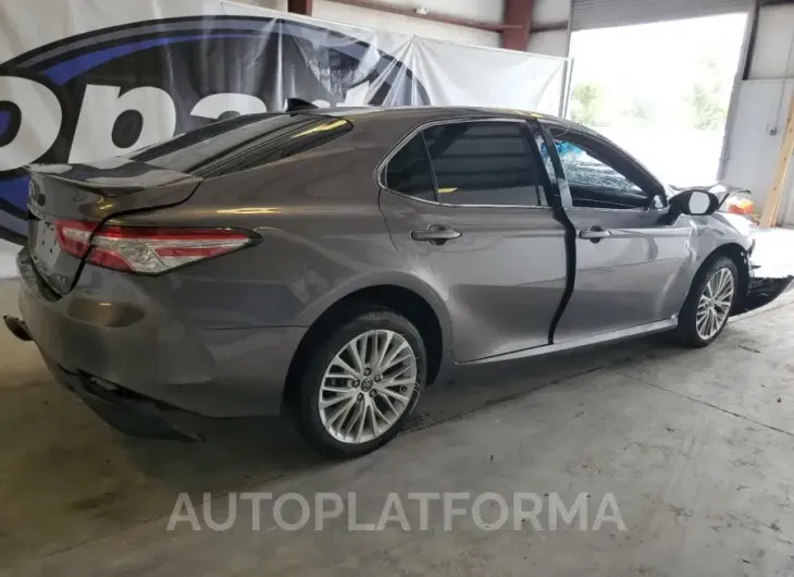 TOYOTA CAMRY L 2018 vin 4T1B11HK2JU022489 from auto auction Copart