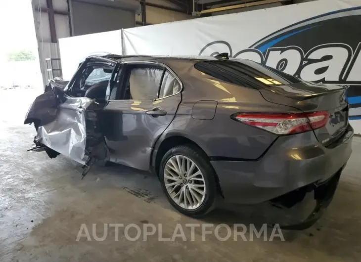 TOYOTA CAMRY L 2018 vin 4T1B11HK2JU022489 from auto auction Copart