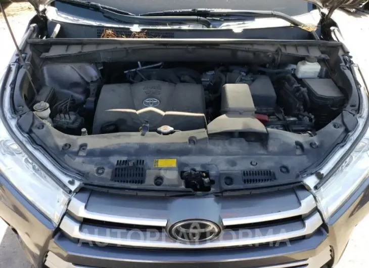 TOYOTA HIGHLANDER 2018 vin 5TDJZRFH6JS525641 from auto auction Copart