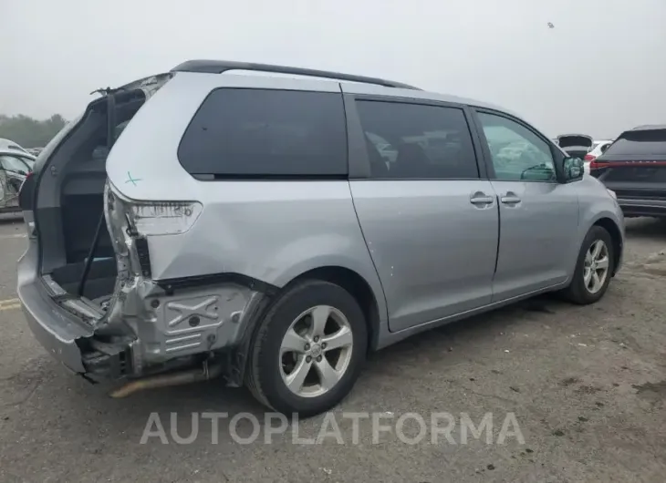 TOYOTA SIENNA LE 2017 vin 5TDKZ3DC9HS897896 from auto auction Copart