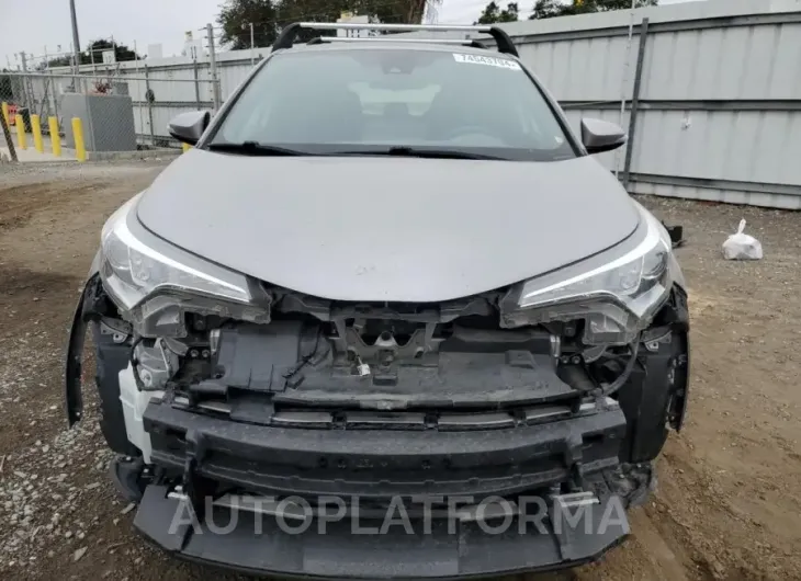 TOYOTA C-HR XLE 2019 vin JTNKHMBX1K1013111 from auto auction Copart