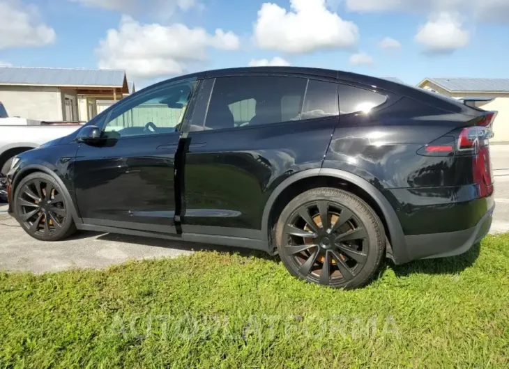 TESLA MODEL X 2022 vin 7SAXCBE67NF354897 from auto auction Copart