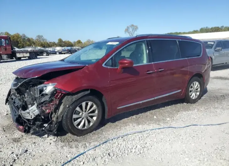 CHRYSLER PACIFICA T 2018 vin 2C4RC1BG5JR144486 from auto auction Copart