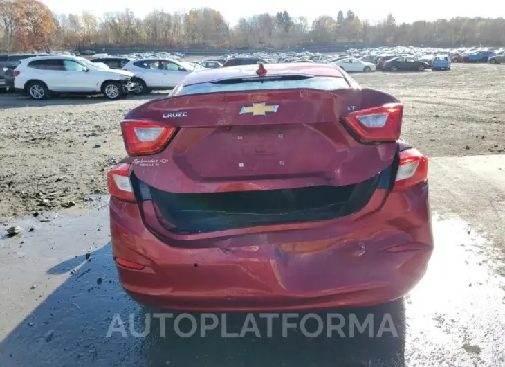 CHEVROLET CRUZE LT 2018 vin 1G1BE5SM0J7139490 from auto auction Copart