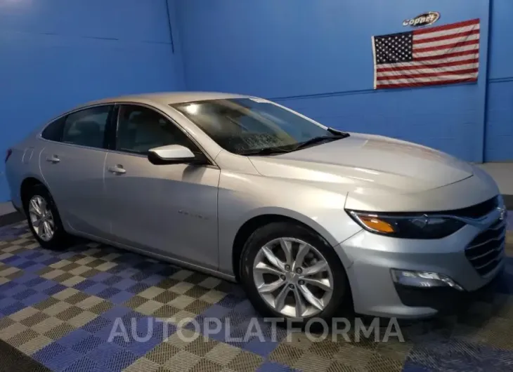 CHEVROLET MALIBU LT 2019 vin 1G1ZD5ST2KF110606 from auto auction Copart