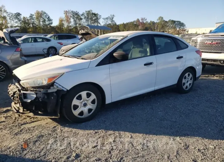 FORD FOCUS S 2015 vin 1FADP3E20FL378244 from auto auction Copart