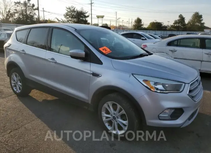 FORD ESCAPE SE 2017 vin 1FMCU9GDXHUC28585 from auto auction Copart