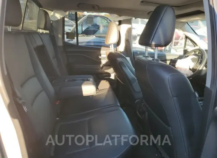 HONDA Ridgeline 2019 vin 5FPYK3F75KB008285 from auto auction Copart