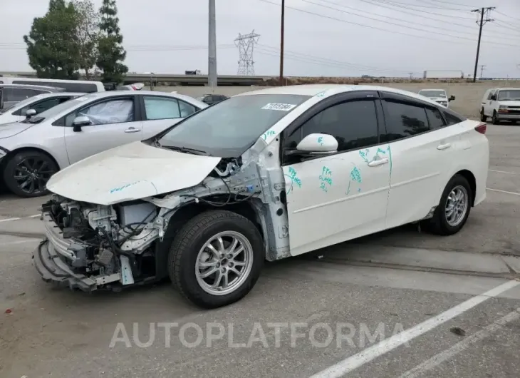 TOYOTA PRIUS PRIM 2019 vin JTDKARFP9K3115485 from auto auction Copart