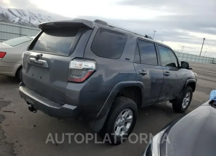 TOYOTA 4RUNNER SR 2022 vin JTENU5JR0N6017126 from auto auction Copart