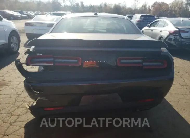 DODGE CHALLENGER 2018 vin 2C3CDZGG8JH235062 from auto auction Copart