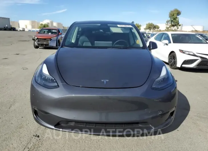 TESLA MODEL Y 2022 vin 7SAYGDEF3NF405851 from auto auction Copart