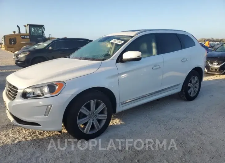 VOLVO XC60 T5 IN 2017 vin YV440MRU3H2138465 from auto auction Copart