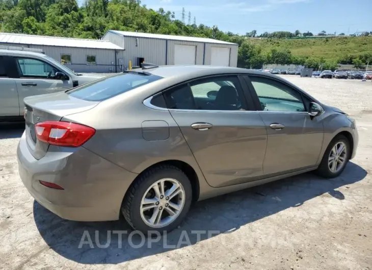 CHEVROLET CRUZE LT 2017 vin 1G1BE5SM3H7150977 from auto auction Copart