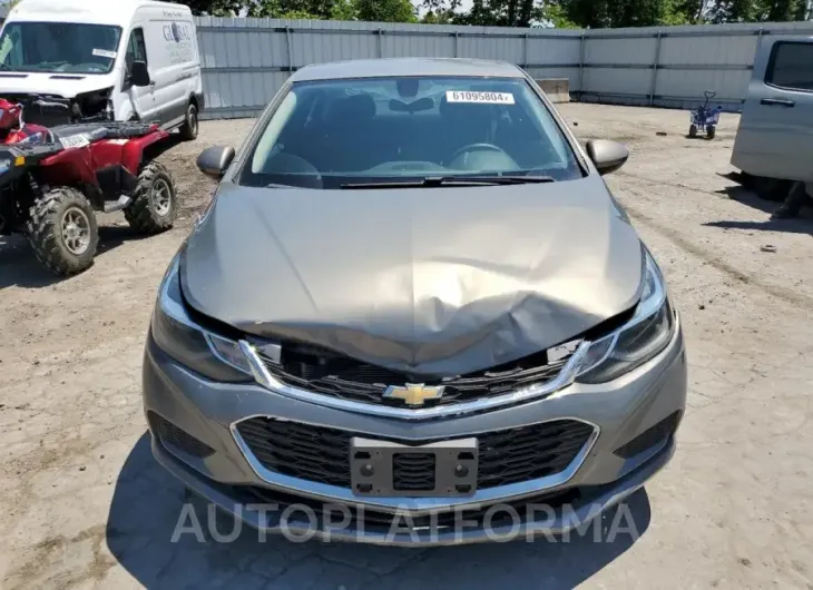 CHEVROLET CRUZE LT 2017 vin 1G1BE5SM3H7150977 from auto auction Copart