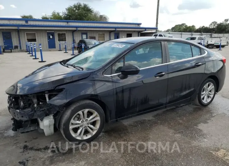 CHEVROLET CRUZE LT 2019 vin 1G1BE5SM5K7132424 from auto auction Copart