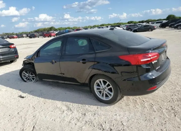 FORD FOCUS SE 2017 vin 1FADP3F2XHL341607 from auto auction Copart