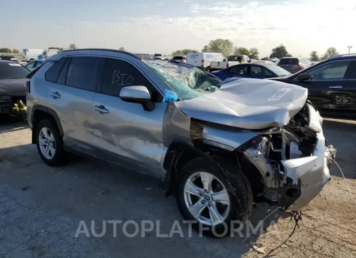 TOYOTA RAV4 XLE 2020 vin 2T3P1RFV2LW134172 from auto auction Copart