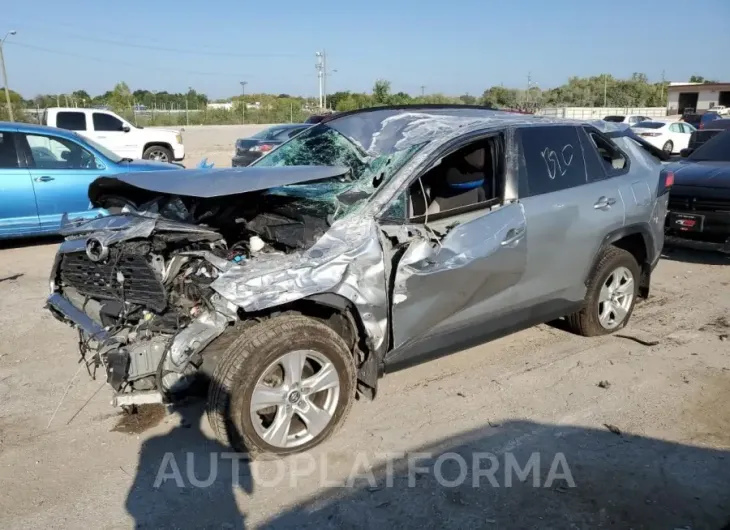 TOYOTA RAV4 XLE 2020 vin 2T3P1RFV2LW134172 from auto auction Copart