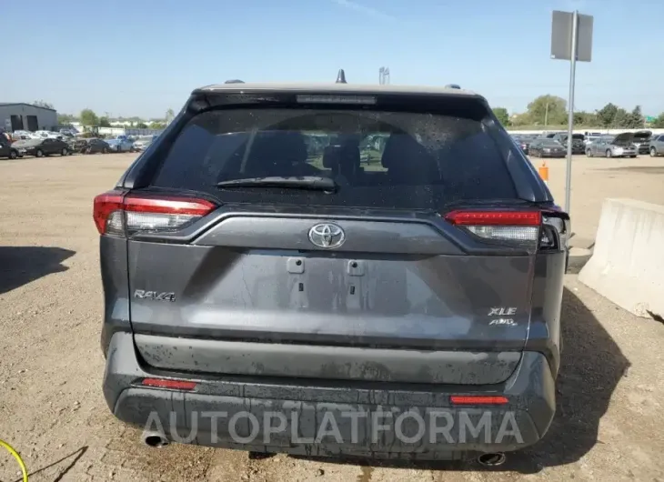 TOYOTA RAV4 XLE 2019 vin 2T3P1RFVXKW069313 from auto auction Copart