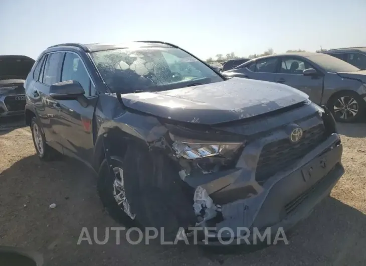 TOYOTA RAV4 XLE 2019 vin 2T3P1RFVXKW069313 from auto auction Copart