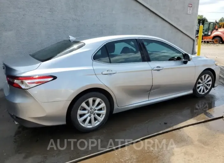 TOYOTA CAMRY L 2018 vin 4T1B11HK2JU065746 from auto auction Copart