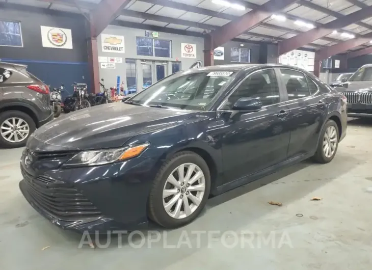 TOYOTA CAMRY L 2018 vin 4T1B11HK4JU572857 from auto auction Copart