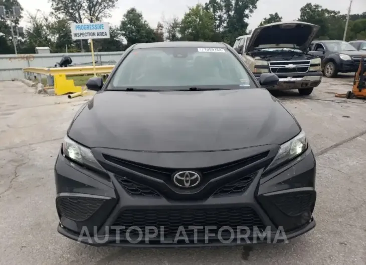 TOYOTA CAMRY SE 2021 vin 4T1G11AKXMU553623 from auto auction Copart